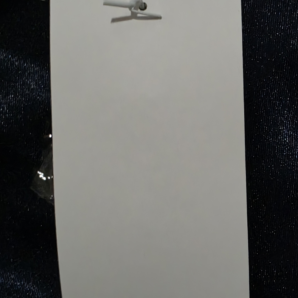 🎅🌲)) Dior Silver and Pink Keychain Or Bag Charm. NWOT - Picture 2 of 4